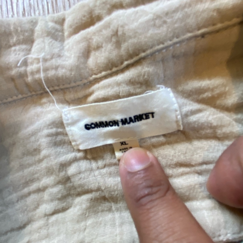 Men's Beige button down Shirt - Picture 2 of 3